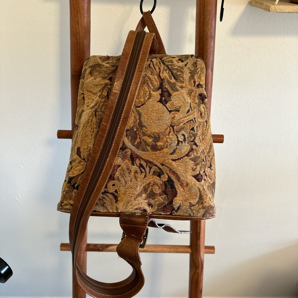 Vintage floral backpack - Picture 7 of 8